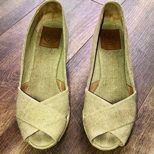 Women’s espadrille Size 8 1/2 Tory Burch shoes
